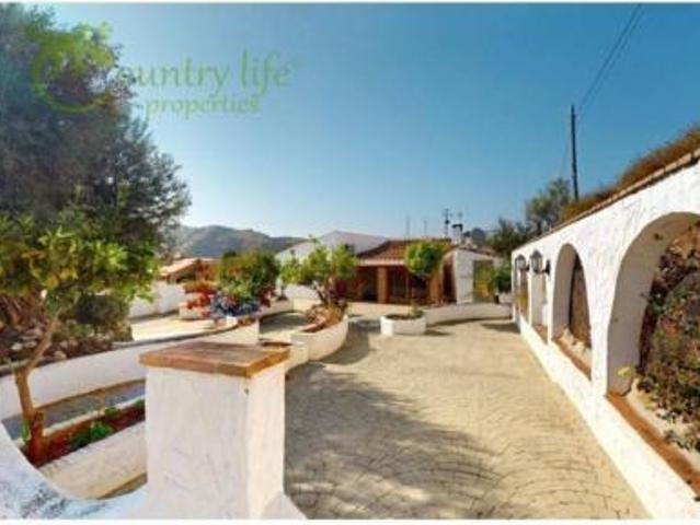 Chalet en venta en Vinuesa, Castilla y León
