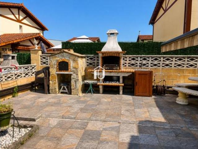 Chalet en venta en Bádames, Voto