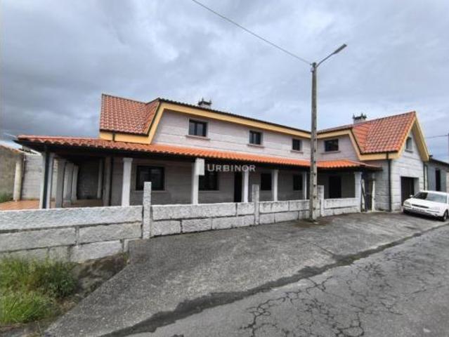 Chalet en venta en A Limia, Galicia
