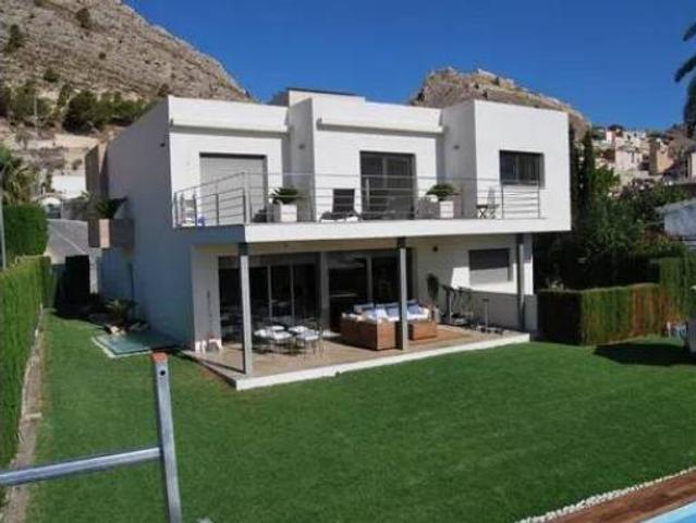 Chalet en venta en Barri de Segorb, l'Alacantí