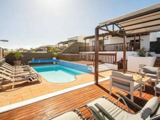 Chalet en venta en Playa Blanca, Yaiza