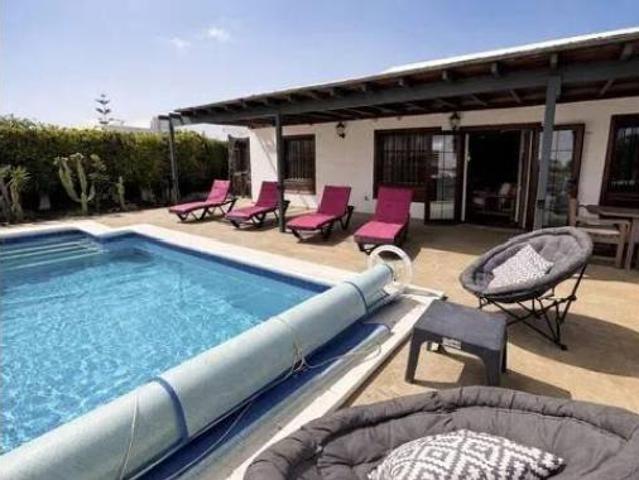 Chalet en venta en Playa Blanca, Yaiza