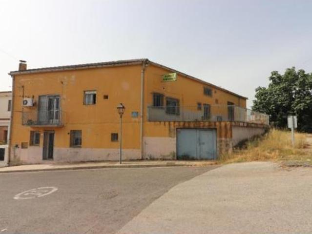 Chalet en venta en Yátova, València / Valencia