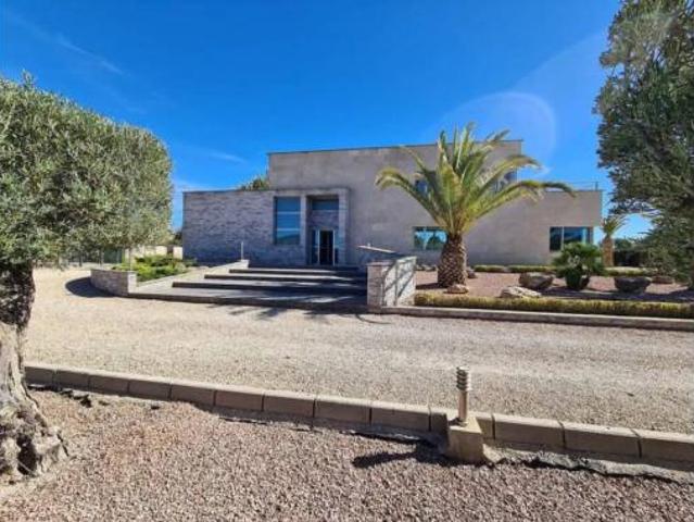 Chalet en venta en Yecla, Región de Murcia