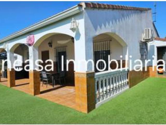 Chalet en venta en Zalamea La Real, Huelva