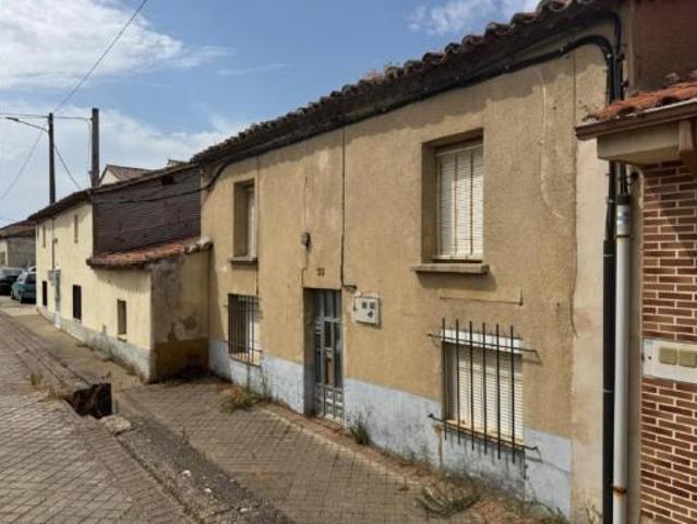 Chalet en venta en Roales, Castilla y León