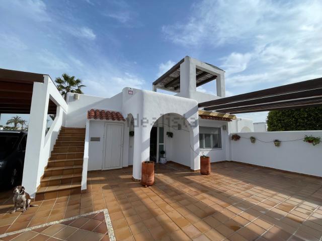 Casa en venta en Vera, Puerto Rey