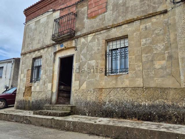 Casa en venta en Vezdemarbán, Castilla y León