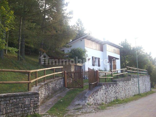Villa Indipendente in affitto a Marche, Macerata