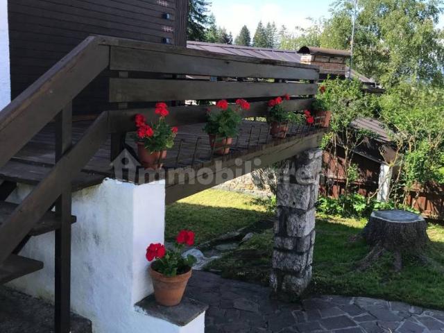 Villa Indipendente in affitto a Comunità della Val di Non, Ronzone