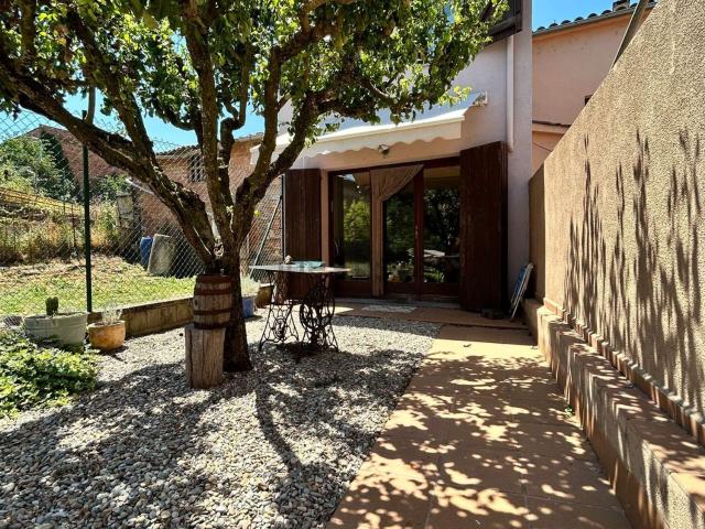 Casa en venta en Sentfores, Vic