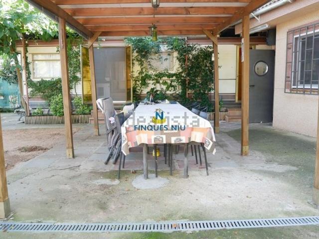 Casa en venta en Vidreres