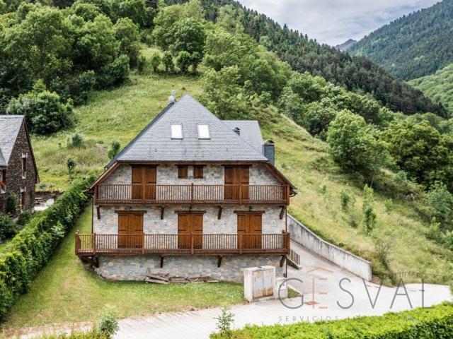 Casa en venta en Casau, Val d'Aran
