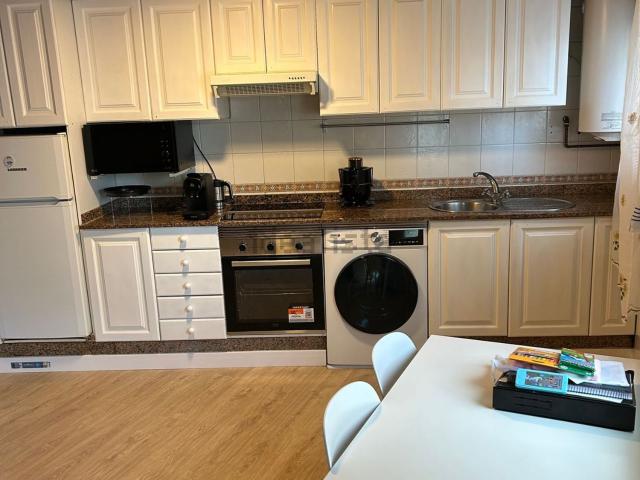 Casa en venta en Lavadores, Vigo