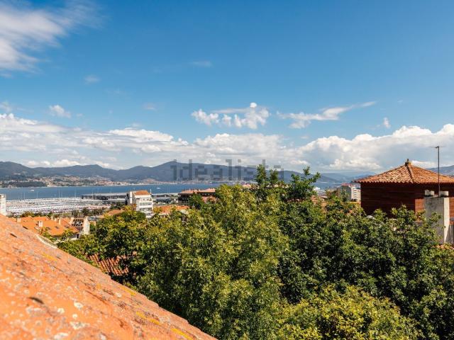 Casa en venta en Alcabre, Vigo
