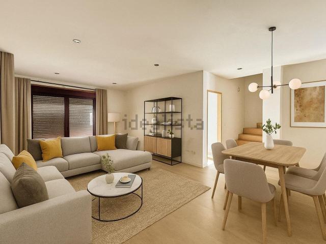 Casa en venta en Teis, Vigo
