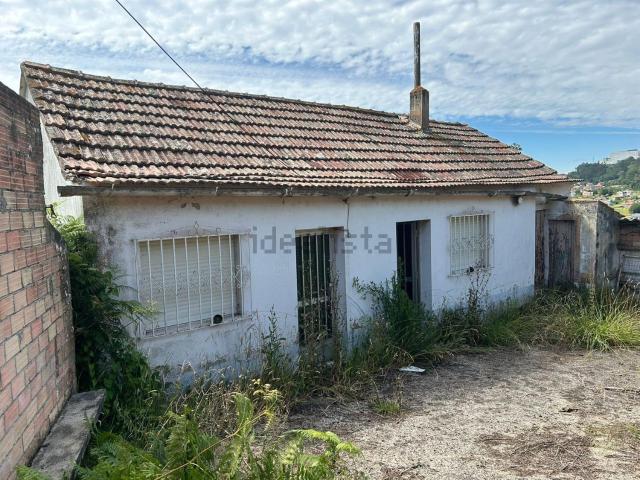 Casa en venta en Bembrive, Vigo