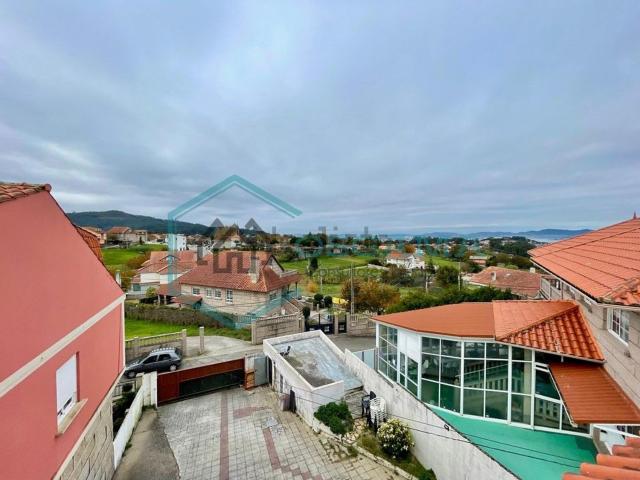 Casa en venta en Beade, Vigo
