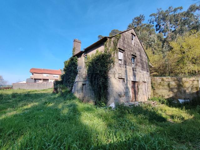 Casa en venta en A Sobreira, Vigo
