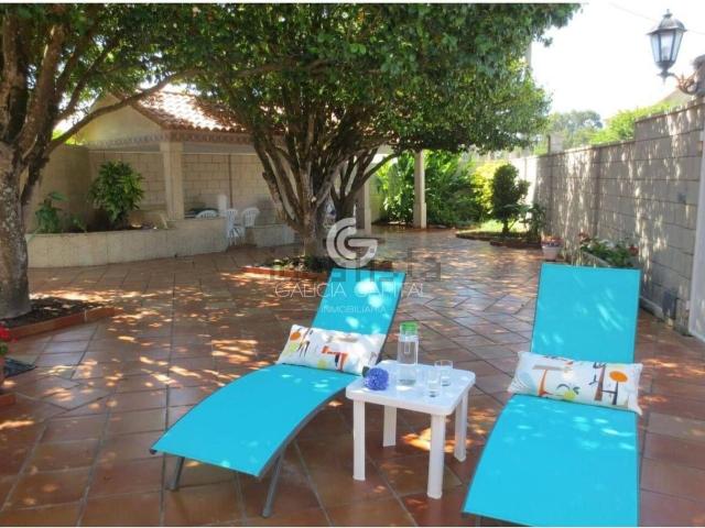 Casa en venta en Coruxo, Vigo