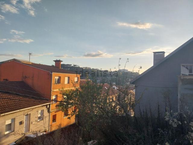 Casa en venta en O Sello, Vigo