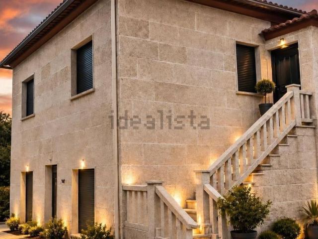 Casa en venta en Teis, Vigo
