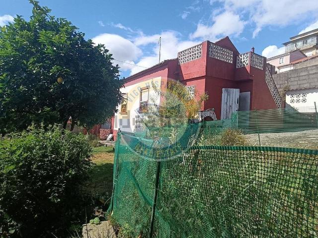 Casa en venta en Beade, Vigo