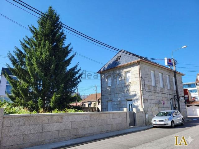Casa en venta en Lavadores, Vigo