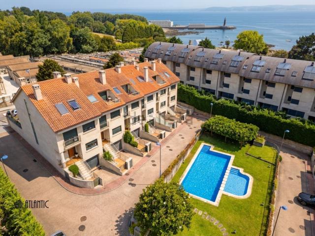 Casa en venta en Alcabre, Vigo