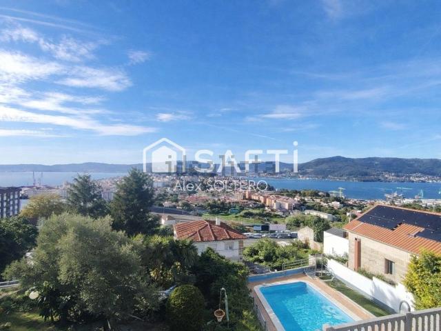 Casa en venta en Teis, Vigo