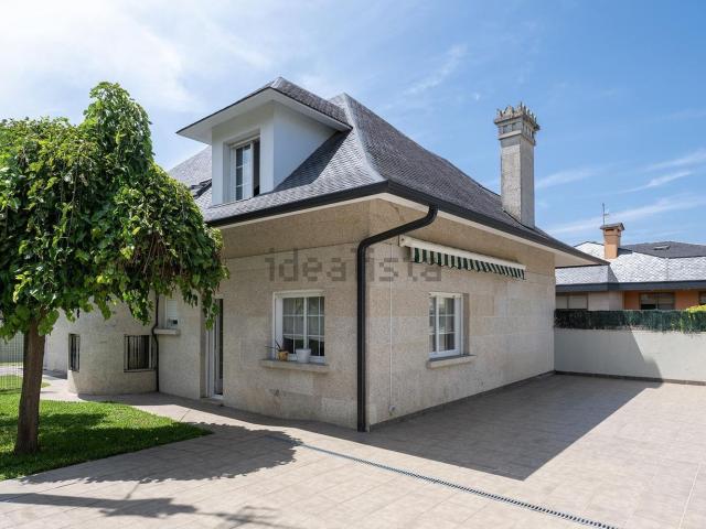 Casa en venta en Navia, Vigo