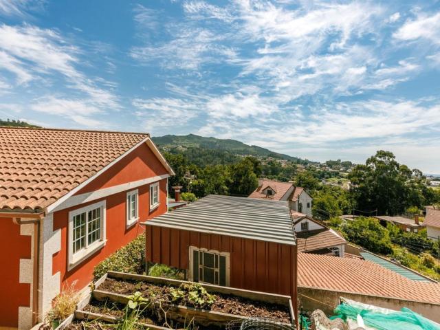 Casa en venta en Bembrive, Vigo