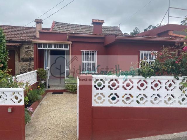 Casa en venta en Beade, Vigo
