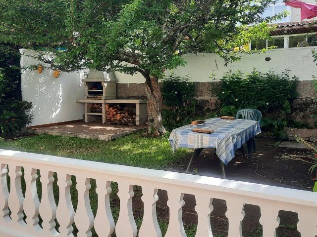 Casa en venta en Vigo, A Fonte Escura