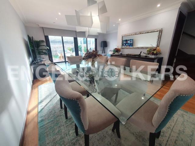 Casa en venta en Laxe, Vigo