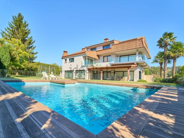 Casa en alquiler en Bembrive, Vigo