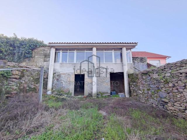 Casa en venta en Beade, Vigo