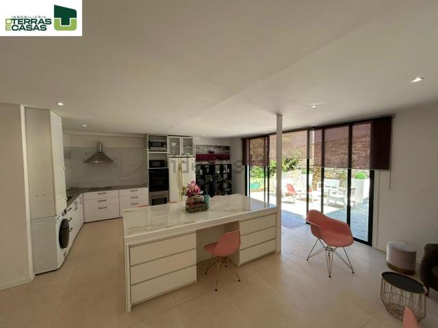 Casa en venta en Teis, Vigo