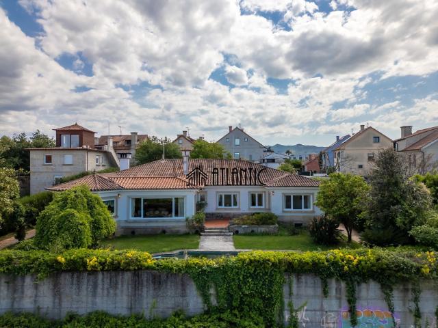 Casa en venta en Alcabre, Vigo