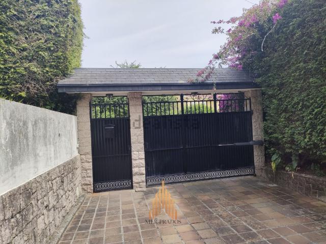 Casa en venta en Vigo, Mosteiro