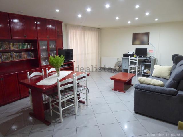 Casa en venta en Pla d'Urgell, Catalunya