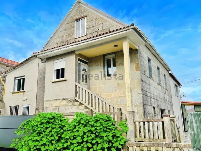 Casa en venta en Vilaboa