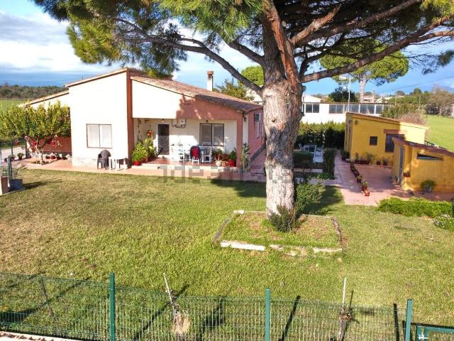 Casa en venta en Viladamat, Girona