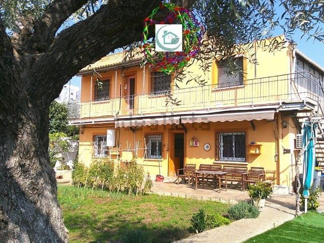 Casa en venta en Viladecans, l'Alba-rosa