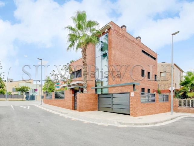 Casa en venta en Viladecans, Baix Llobregat
