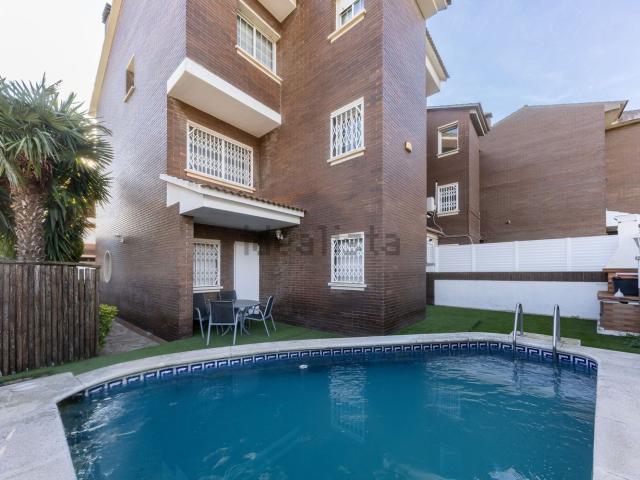 Casa en alquiler en Viladecans