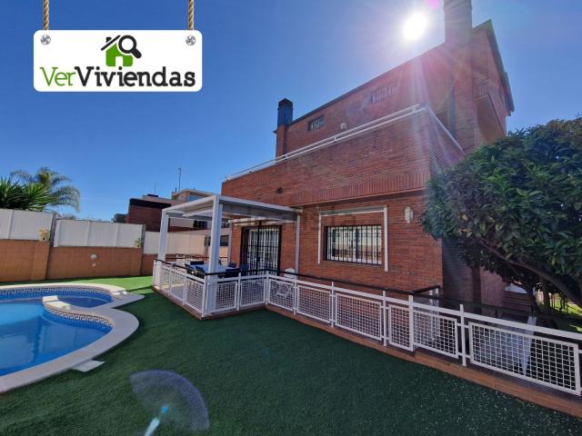 Casa en venta en Viladecans, Can Guardiola