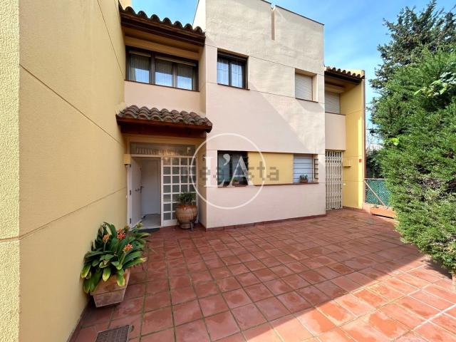 Casa en venta en Vilafortuny, Baix Camp