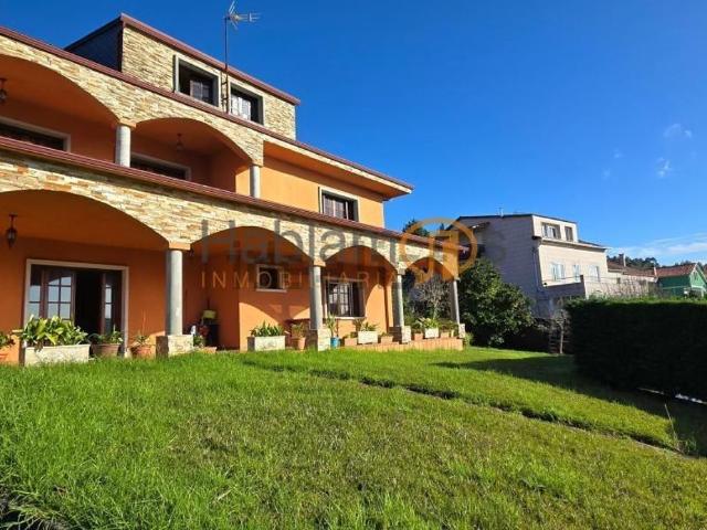 Casa en venta en Vilagarcía de Arousa, O Salnés