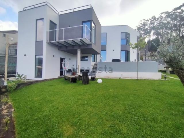 Casa en venta en Vilagarcía de Arousa, O Salnés
